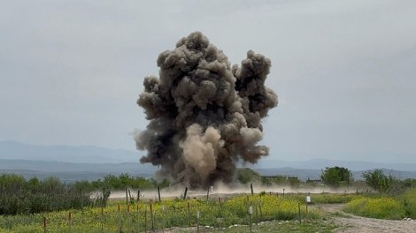 
Ağdamda mülki şəxs minaya düşdü