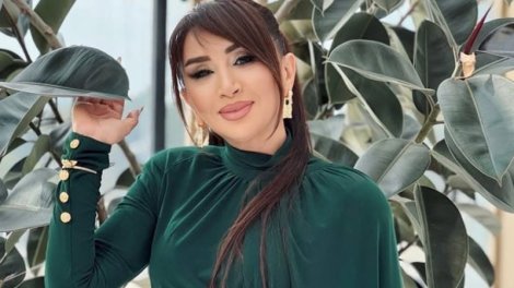 Elnarə Abdullayevadan tənqidlərə cavab: "Ağıllı ol"