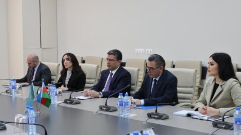 MEDİA-da Qazaxıstan nümayəndə heyəti ilə görüş keçirilib - FOTOLAR