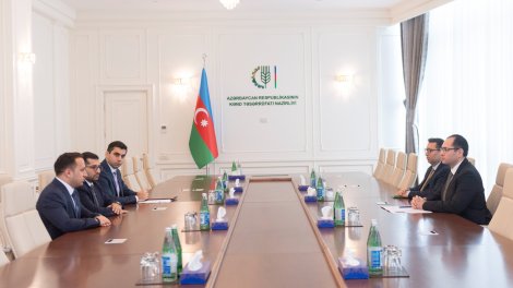 Nazir &ldquo;Yüksəliş&rdquo; müsabiqəsinin qalibləri ilə görüşüb