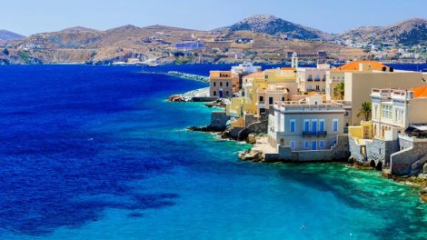 Egey dənizində bir ada pulsuz yaşayış və səhər yeməyi təklif edir, amma bir şərtlə...