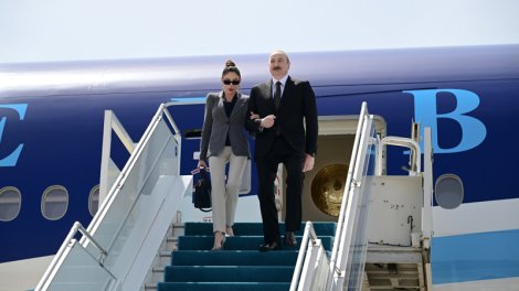Prezident və birinci xanım Türkiyəyə səfərə yollandı - FOTO