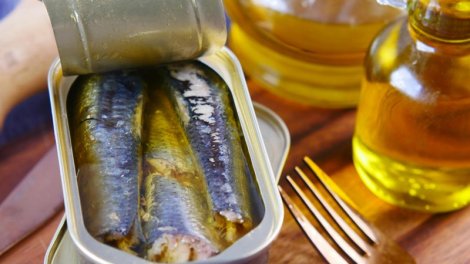 Ürək və beyin üçün əsl qızıl: Hansı konservləşdirilmiş balıq daha çox yeyilməlidir?