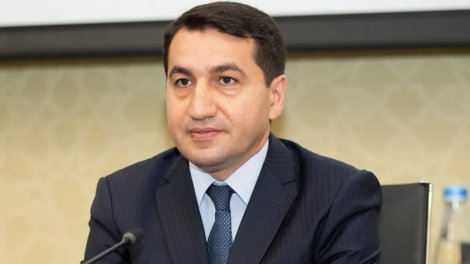 Hikmət Hacıyev: Regionda üç və çoxtərəfli əməkdaşlıq fayda verə bilər