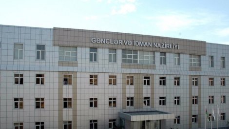 Nazirliyə məxsus &ldquo;BMW 730&rdquo; neçə satılıb?