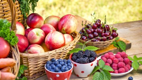 Bədənə güclü zərbə: Ən yüksək pestisid tərkibli məhsullar açıqlandı