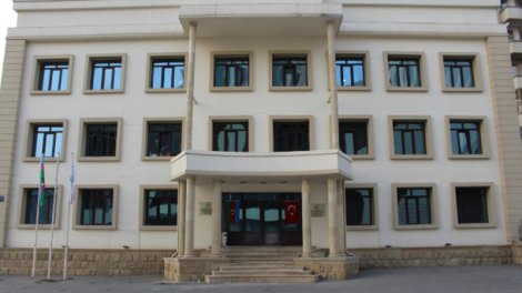 Palatada bir neçə şöbə ləğv edildi, yeni idarə yaradıldı