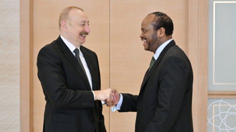 Prezident qəbullar keçirdi -FOTO