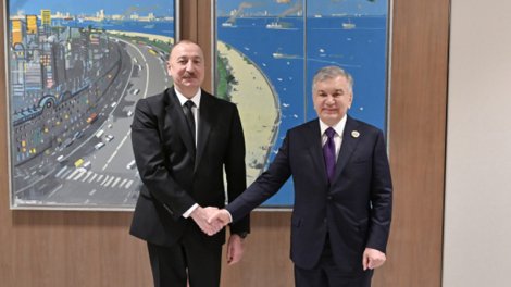 Prezident qəbullar keçirdi - YENİLƏNİB