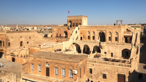 Mardin Bienalı 2026 qədim şəhəri qlobal sənət mərkəzinə çevirəcək