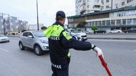 Sürücülərin bilməli olduğu VACİB MƏQAM: Bu halda cərimə OLUNACAQSINIZ
