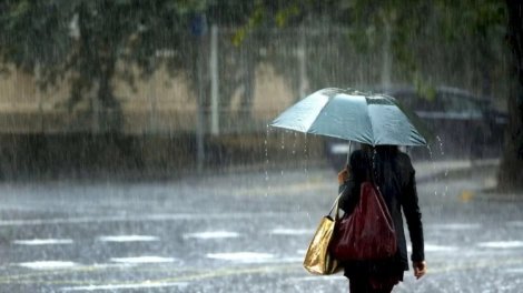 Günlərlə davam edən leysanın səbəbi nədir?