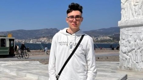 Bakıda 22 yaşlı oğlan qəfil vəfat etdi