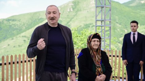 İlham Əliyev: Ətrafımızdakı müharibələrin nə ilə nəticələnəcəyini heç kim bilmir
