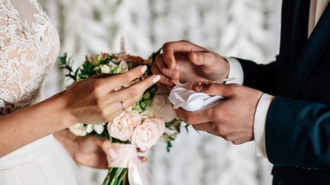 Bəzi qızların evlilikdən gözləntiləri nə üçün çox yüksək olur?