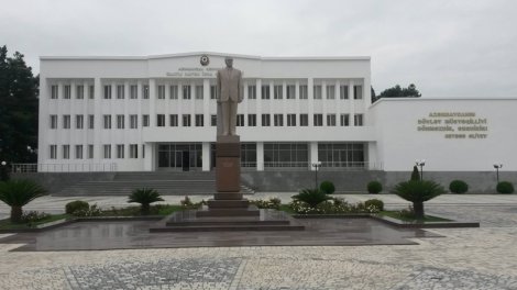 Saatlı Rayon İcra Hakimiyyətinə məxsus avtomobili neçəyə satılacaq?