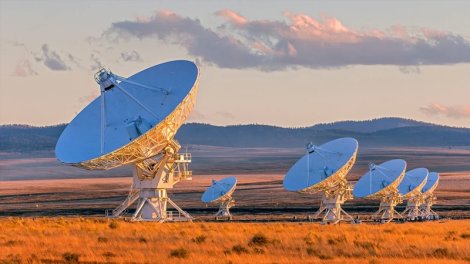 Qaydalar dəyişdi: Yadplanetlilərdən siqnal alsaq nə baş verir?