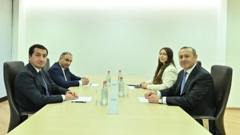 Hikmət Hacıyev ilə Armen Qriqoryan Ermənistanın Dilican şəhərində görüşüb