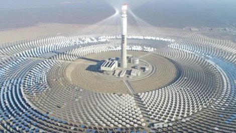 Çində Günəş elektrik stansiyası Günəş batdıqdan sonra daha 8 saat işləyir