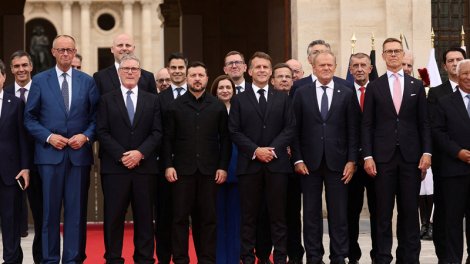 KİV: Ukraynaya kömək etmək istəyən ölkələrin sayı azalır