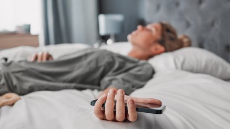 Psixoloq: Depressiya keçirən insanlar zövq almaq qabiliyyətini itirir