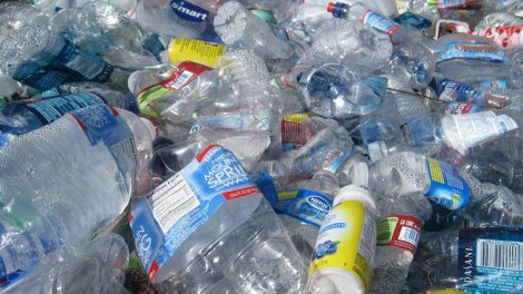 Alimlər plastik tullantıları çeşidləmədən hidrogen yanacağına çevirməyi öyrəndi