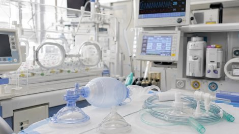 
Azərbaycanda analar və uşaqlar üçün milyonluq TENDER

