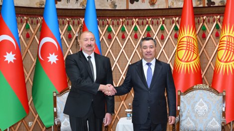 Azərbaycan və Qırğızıstan prezidentləri mətbuata bəyanatlarla çıxış etdi