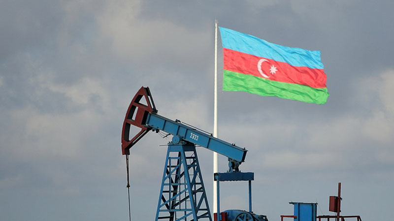Azərbaycan nefti neçəyə satılır?