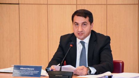
Hikmət Hacıyev: Ermənistan Konstitusiyasından ərazi iddiaları çıxarılsa, sülh sazişi üçün problem qalmır