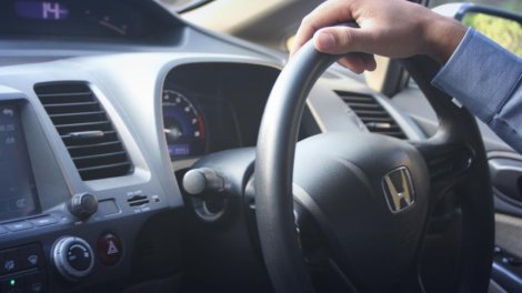 Mexaniklər "Honda" mühərrikində dərhal aşkar edilməyən gizli nasazlıq aşkarladı