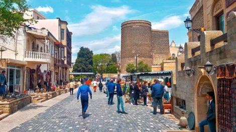 Turistlər Azərbaycanda hara gedirlər?