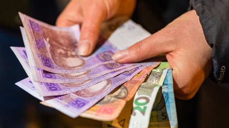Dünya Bankı: Ən yoxsul ukraynalıların real gəlirləri 30%-dən çox azalıb