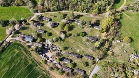 Almaniyada bütöv kənd satılır: Qiyməti Londondakı mənzildən ucuzdur