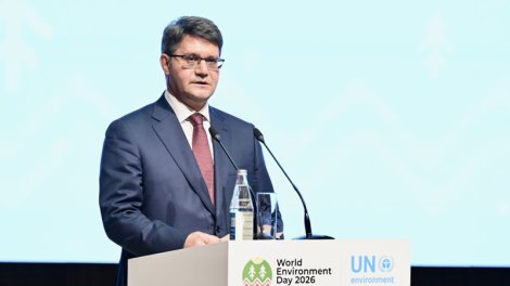 Nazir onu özünə köməkçi təyin etdi