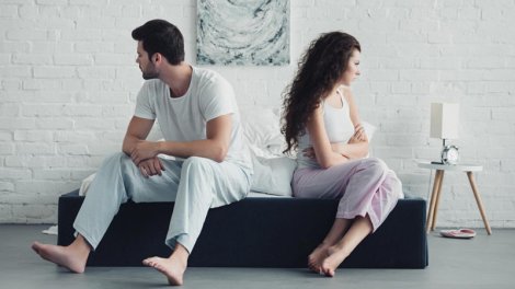 Niyə böyüklər hissləri barədə danışmaqda çətinlik çəkirlər?
