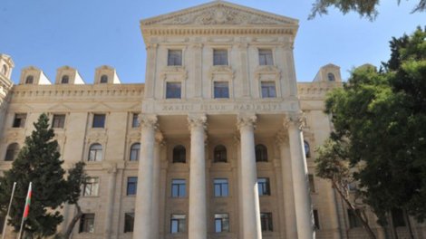 
Rəsmi Bakı Azərbaycanın Rusiyadakı səfirliyinin qonaq evi qarşısındakı təxribatı pislədi