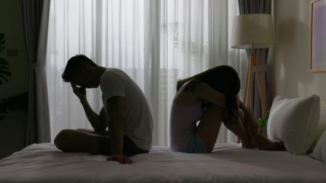İnsan ayrılıqdan sonra niyə fiziki ağrı hiss edə bilər? - Alimlər izah tapdı