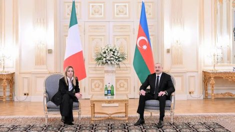 İlham Əliyev Corcia Melonini ən uzun müddət Baş nazir vəzifəsində olması münasibətilə təbrik etdi
