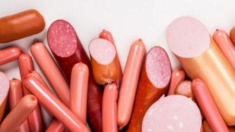 Baha ət, ucuz kolbasa: Bu necə baş verir?