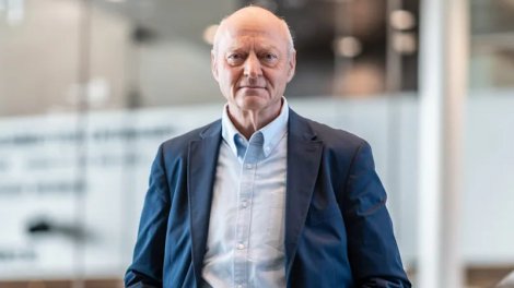 "Bizə qarşı hibrid müharibə kəskinləşir" - Alman kəşfiyyatının keçmiş rəhbəri