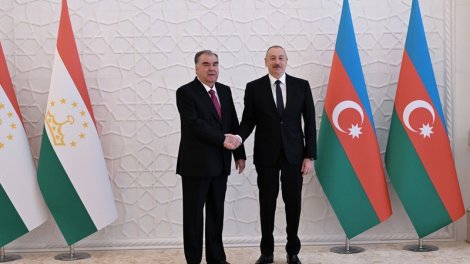 İlham Əliyev Tacikistan Prezidentinə təbrik məktubu göndərdi