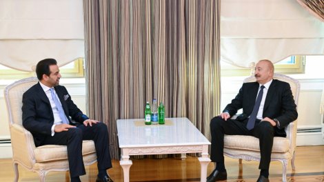 Prezident Müsəlman Ağsaqqalları Şurasının baş katibini qəbul etdi - FOTO