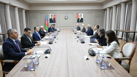 Azərbaycanla ADB arasında əməkdaşlığın inkişafı perspektivi müzakirə olunub