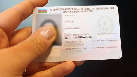 Şəxsiyyət vəsiqəsində ana adı qeyd olunmalıdır?