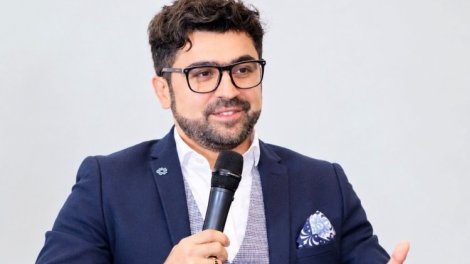 Oruc İbrahimov ABŞ-nin ən yüksək kateqoriyalı "Eynşteyn vizası"nı əldə edib