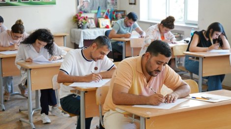 Dövlət qulluğu imtahanında yeni QAYDA - Kağız-qələm dövrü bitir?