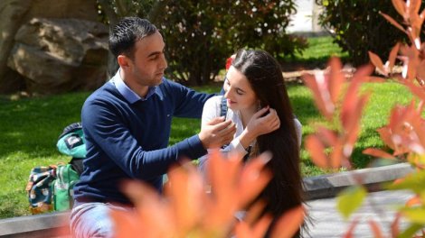Şəhid hərbi həkimin xanımı: "Mən səni hər ilin bu günündə yenidən itirirəm"