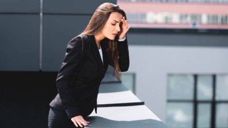 Akrofobiya nədir? &ndash; Psixoloq AÇIQLADI