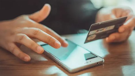 Süni intellektlə səsləri klonladılar, 95 milyon avro köçürtdülər
